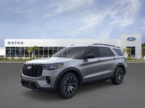New 2026 Ford Explorer ST-Line RWD image 1