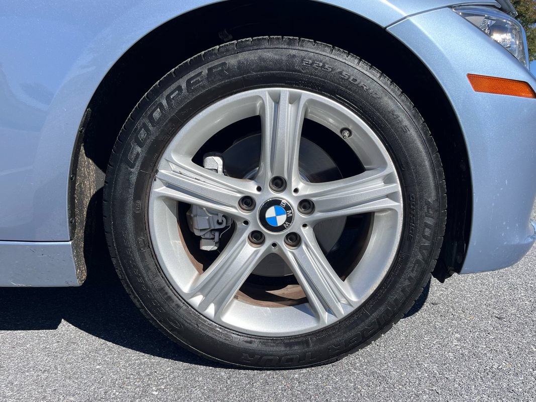 Used 2014 BMW 328i xDrive Sedan AWD/4WD image 21
