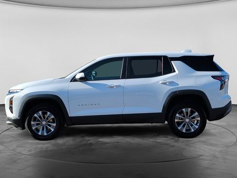 Used 2026 Chevrolet Equinox LT AWD/4WD image 4
