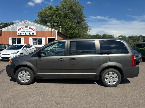 Used 2010 Dodge Grand Caravan SE FWD image 8