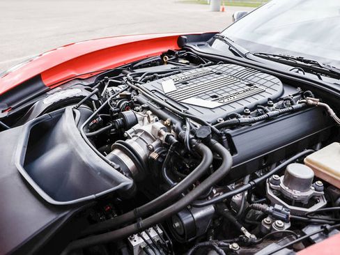 Used 2016 Chevrolet Corvette Z06 w/ 3LZ Preferred Equipment Group RWD image 17