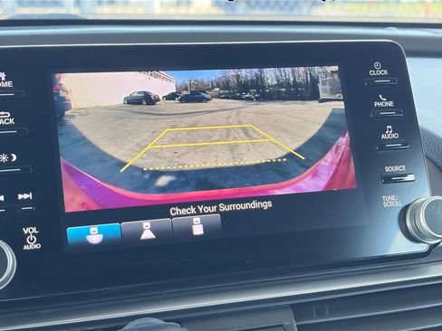 Used 2018 Honda Accord Sport image 27