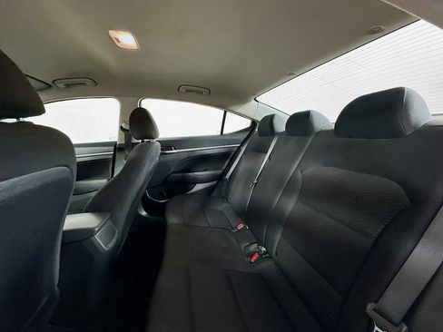 Used 2020 Hyundai Elantra SEL w/ Cargo Package (C1) FWD image 16