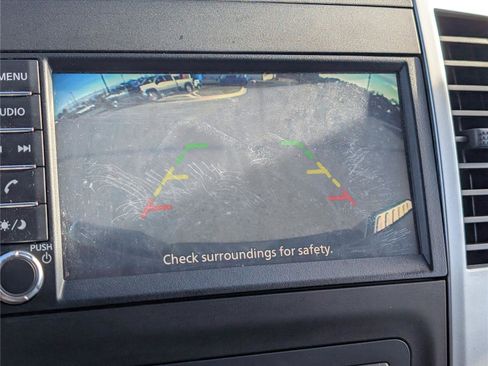 Used 2019 Nissan Frontier SV image 23