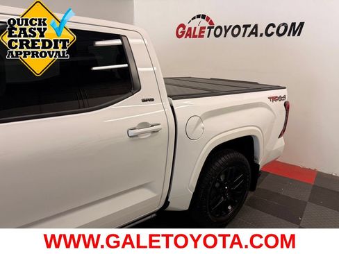 Used 2023 Toyota Tundra SR5 AWD/4WD image 7