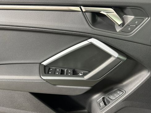 Used 2025 Audi Q3 2.0T Premium w/ Convenience Package image 10