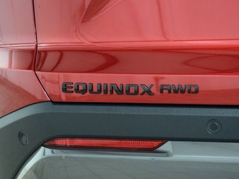 New 2026 Chevrolet Equinox ACTIV w/ Safety and Technology Package image 24