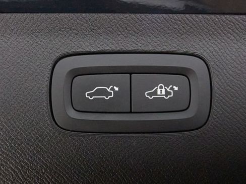 Certified 2023 Volvo XC90 B6 Plus AWD/4WD image 26