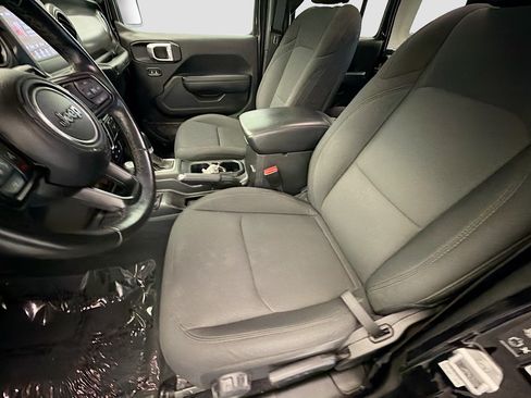 Used 2022 Jeep Wrangler Unlimited Sport AWD/4WD image 11