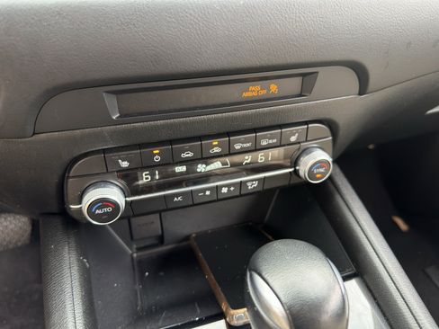 Used 2020 MAZDA CX-5 Touring FWD image 19