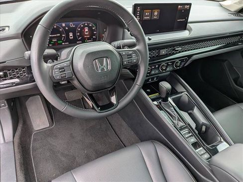 Certified 2025 Honda Accord EX-L image 10