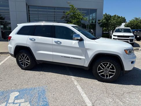 Used 2022 Jeep Grand Cherokee Limited AWD/4WD image 33