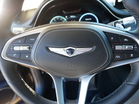 Used 2023 Genesis GV70 2.5T w/ Sport Prestige Package image 25
