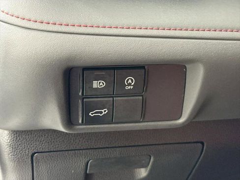 Certified 2024 Toyota Highlander XSE image 16