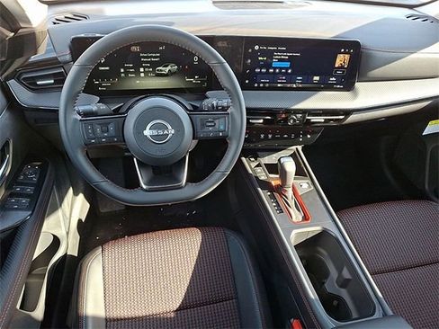 New 2026 Nissan Kicks SR w/ Cold Weather Package image 33