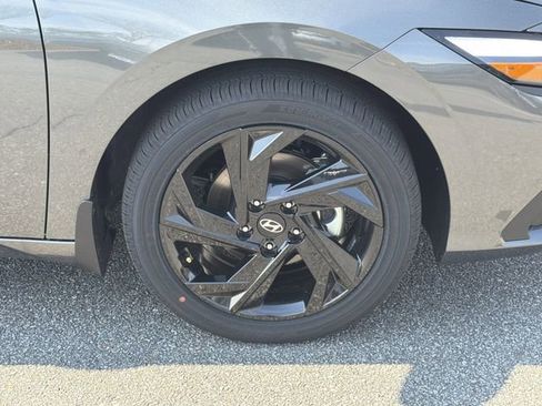 New 2026 Hyundai Elantra Sport image 12