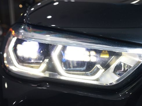 Used 2021 BMW X5 M w/ Competition Package image 47