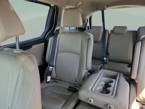 Used 2019 Honda Odyssey EX-L image 10