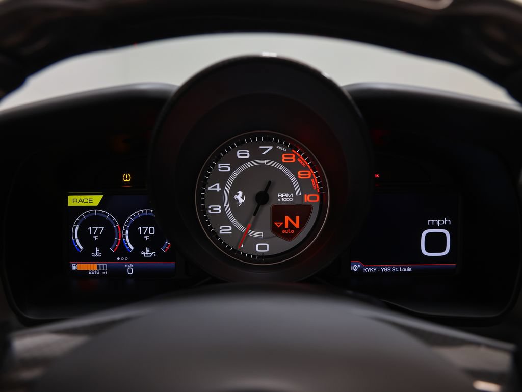 Certified 2022 Ferrari F8 Tributo RWD image 52