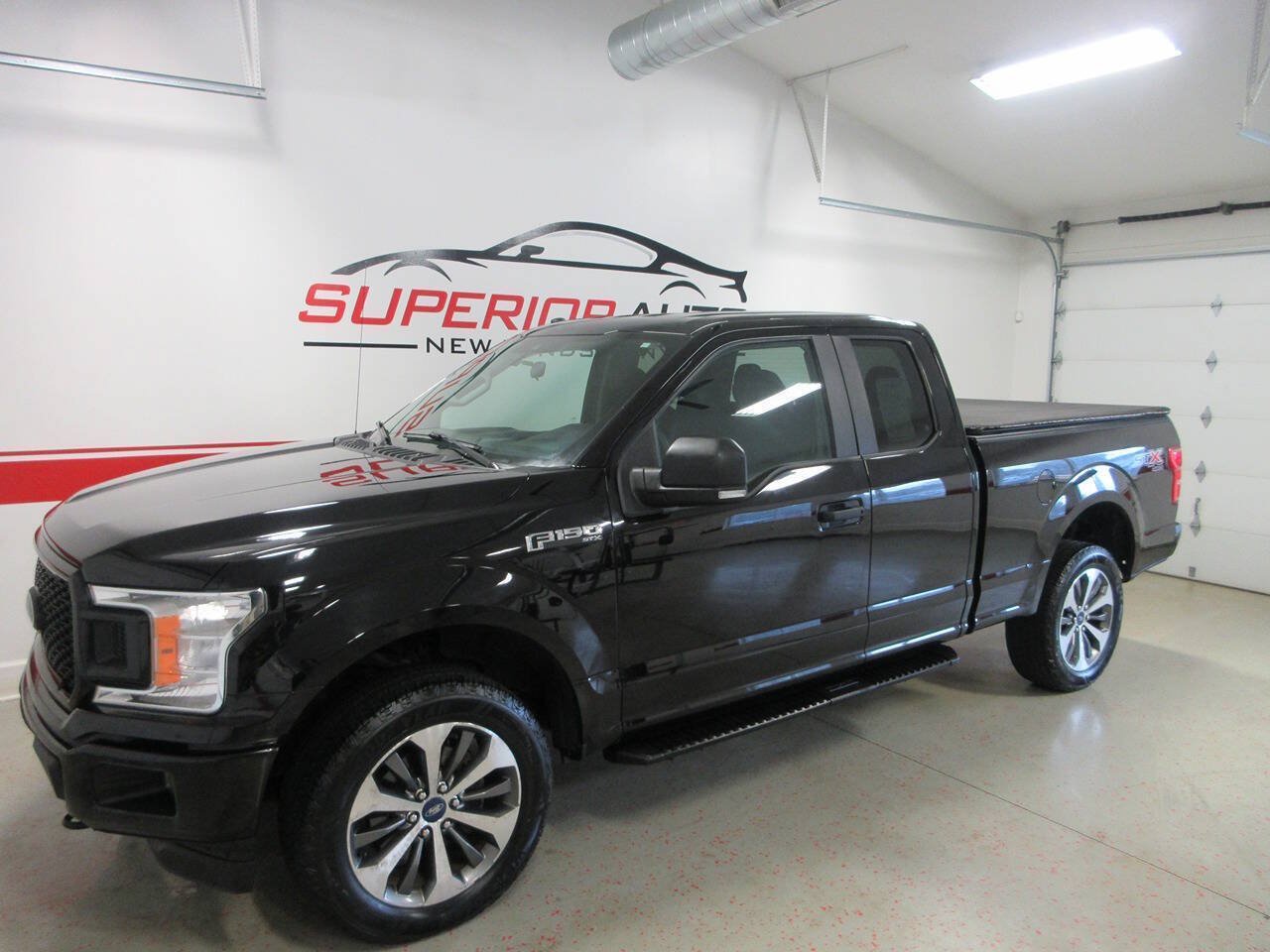 Used 2019 Ford F150 XL w/ Equipment Group 101A Mid AWD/4WD image 2