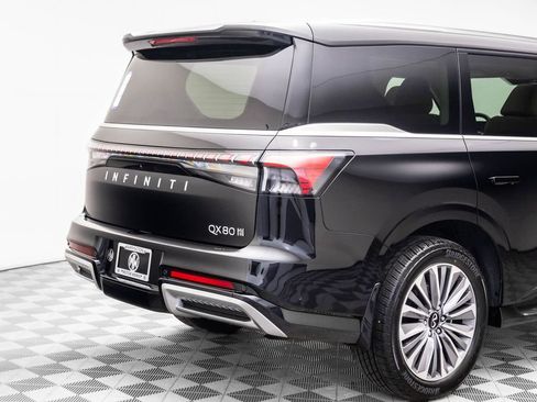 New 2026 INFINITI QX80 Luxe w/ Cargo Package AWD/4WD image 32