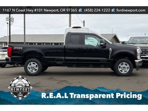 New 2026 Ford F350 XLT w/ FX4 Off-Road Package AWD/4WD image 2