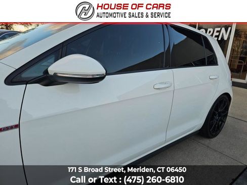 Used 2018 Volkswagen GTI SE image 18