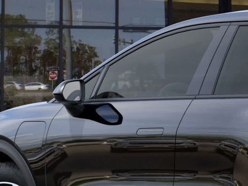 New 2026 Chevrolet Equinox EV LT image 12