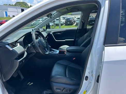 Used 2024 Toyota RAV4 Adventure AWD/4WD image 6
