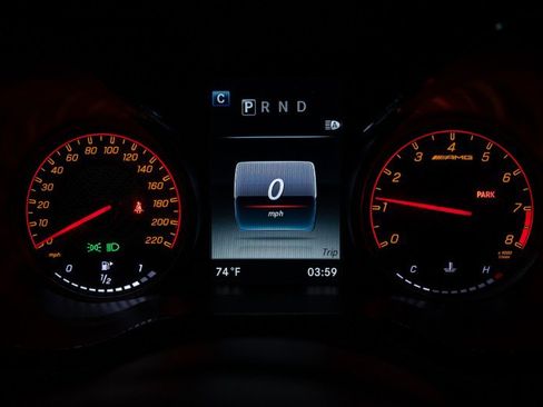 Used 2018 Mercedes-Benz AMG GT R image 25