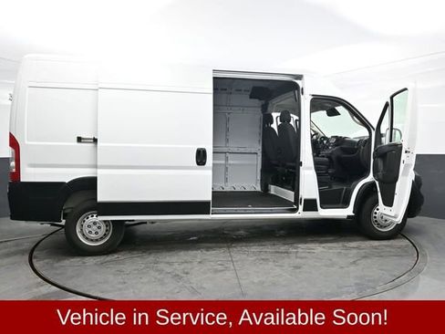 Used 2025 RAM ProMaster 2500 w/ Convenience Group image 45