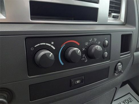 Used 2008 Dodge Ram 1500 Truck SLT w/ Trailer Tow Group image 19