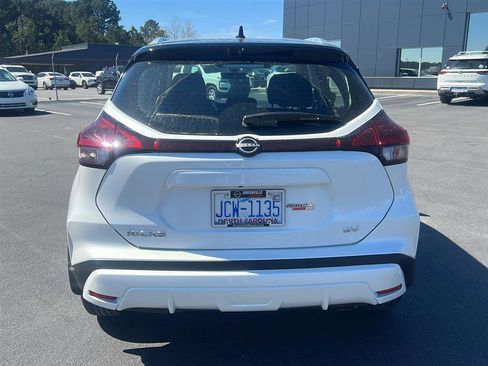 Used 2024 Nissan Kicks SV w/ Interior Electronics Package image 12
