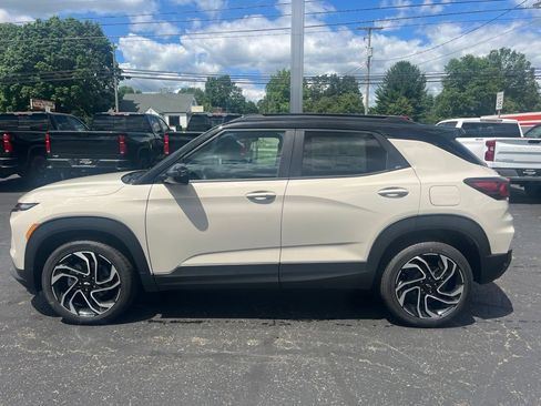 New 2026 Chevrolet TrailBlazer RS AWD/4WD image 2