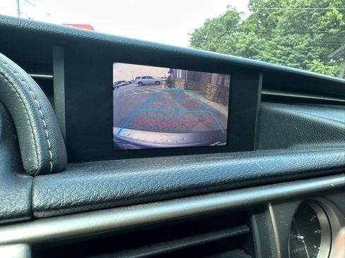 Used 2014 Lexus IS 350 w/ Navigation Package RWD image 20