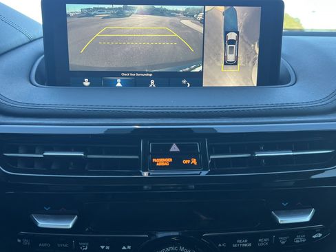 Used 2023 Acura MDX Advance image 6