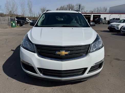 Used 2016 Chevrolet Traverse LS AWD/4WD image 8