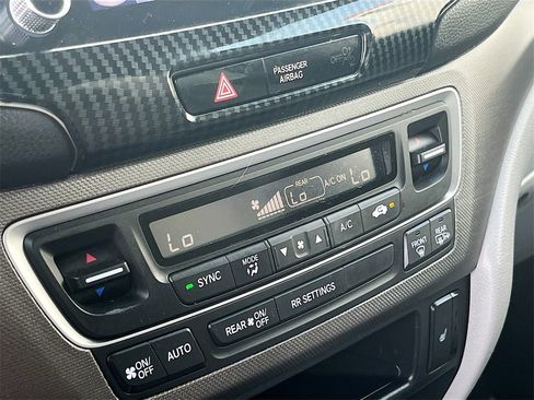 Used 2023 Honda Ridgeline RTL-E image 15