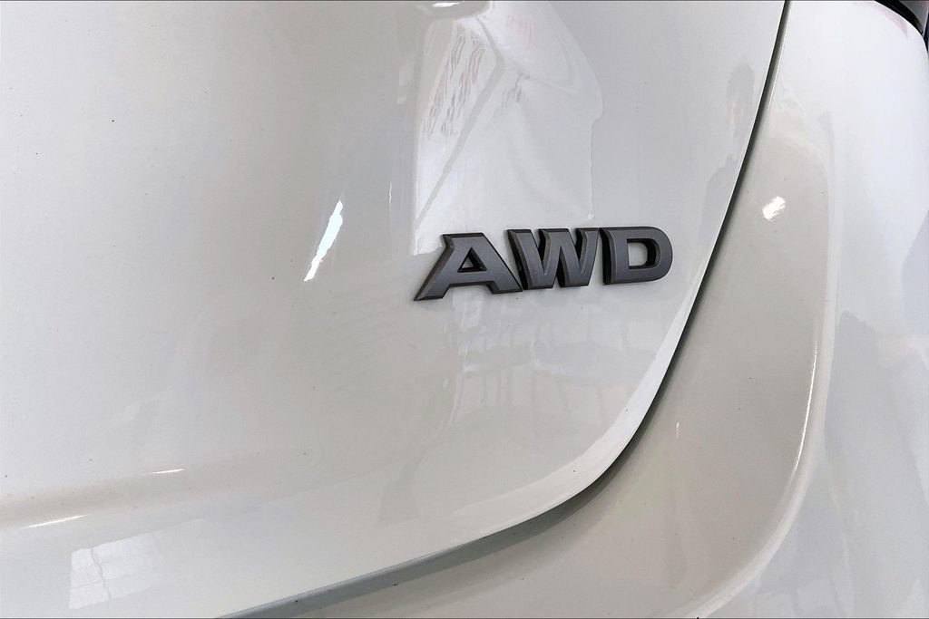 Used 2025 Nissan Altima 2.5 SV AWD/4WD image 19
