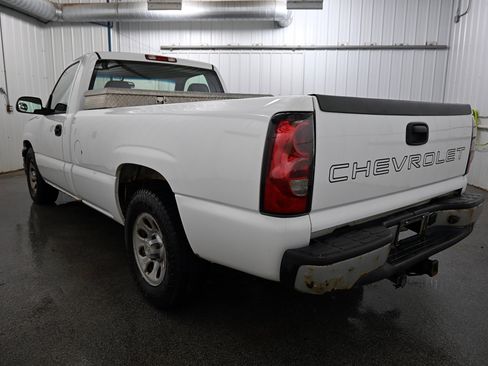Used 2006 Chevrolet Silverado 1500 W/T image 15