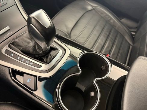 Used 2016 Ford Edge SEL w/ Equipment Group 201A image 23