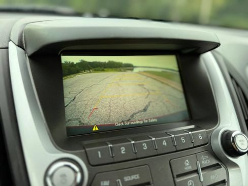 Used 2015 Chevrolet Equinox LT w/ Driver Convenience Package FWD image 16