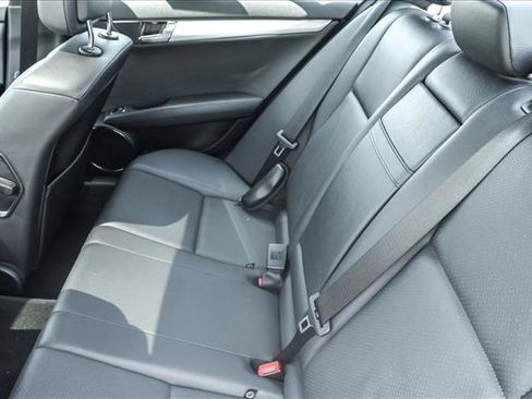 Used 2008 Mercedes-Benz C 300 4MATIC Sedan image 21