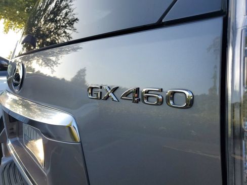 Used 2023 Lexus GX 460 Premium AWD/4WD image 7