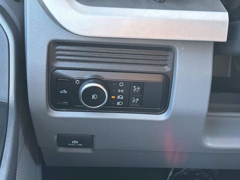 Used 2024 Ford F250 XLT AWD/4WD image 23