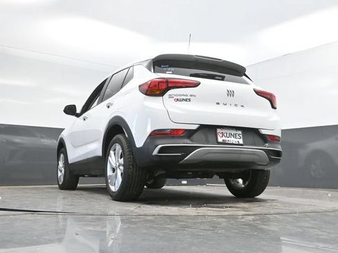 Used 2025 Buick Encore GX Preferred AWD/4WD image 49