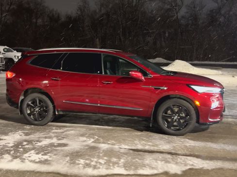 Certified 2023 Buick Enclave Essence w/ Sport Touring Edition image 10