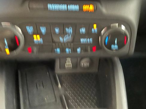 Used 2024 Ford Bronco Sport Outer Banks w/ Tech Package AWD/4WD image 19