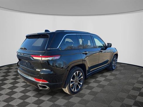 Certified 2023 Jeep Grand Cherokee Overland image 4