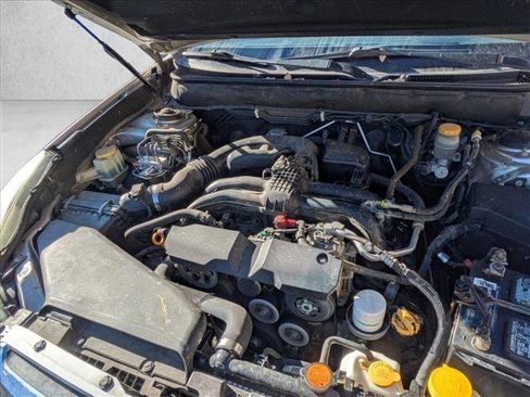 Used 2014 Subaru Outback 2.5i Limited w/ Moonroof Package image 23